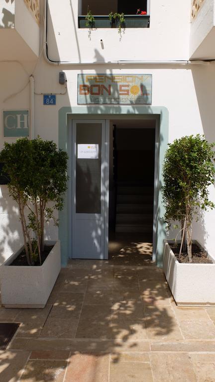 סנט פרן דה סס רוקס Hostal Bon Sol מראה חיצוני תמונה